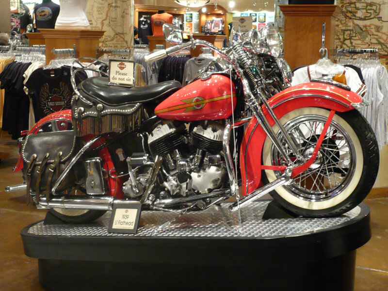 Red Vintage Motorcycle — Neutral