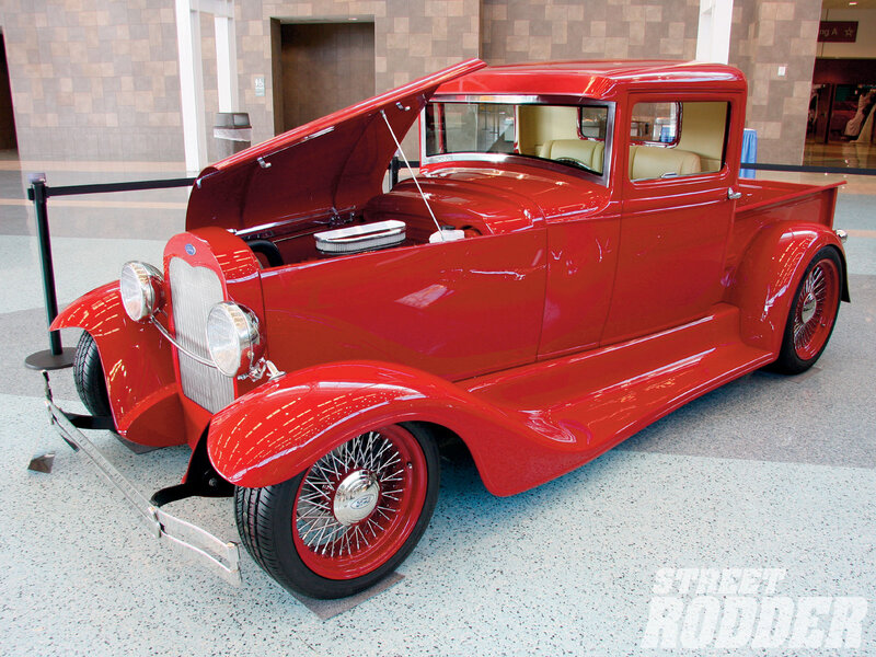 Red Vintage Pickup Truck — Showcase, Photograph, Car