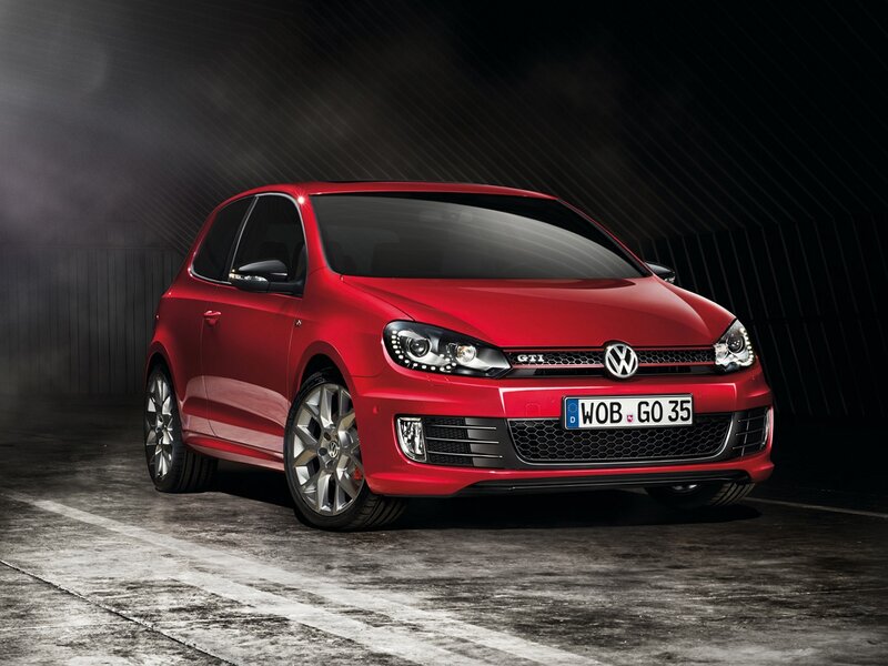 Red Volkswagen Golf Gti — Dramatic