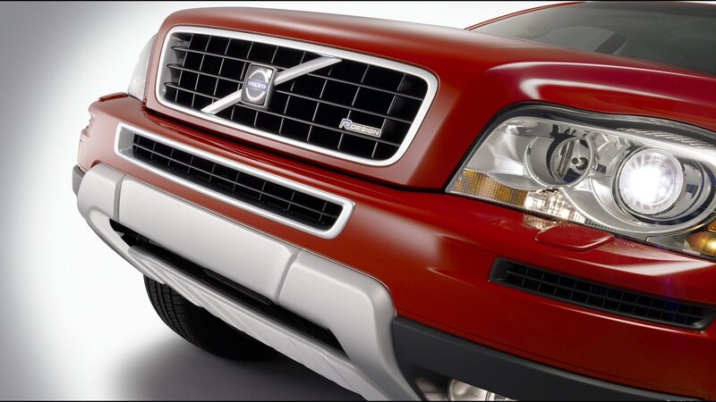red volvo suv front view