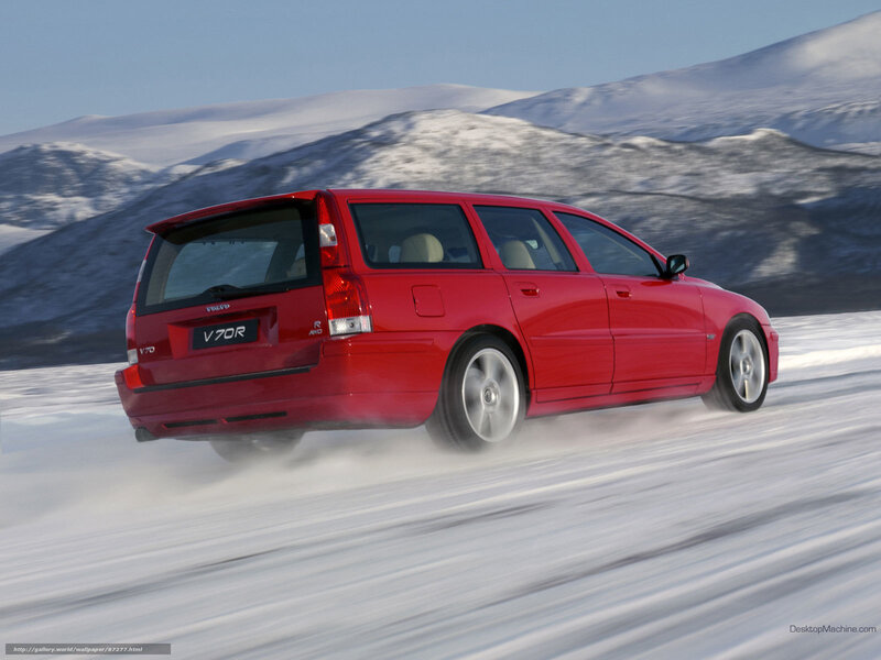 Red Volvo V70R on snowy road