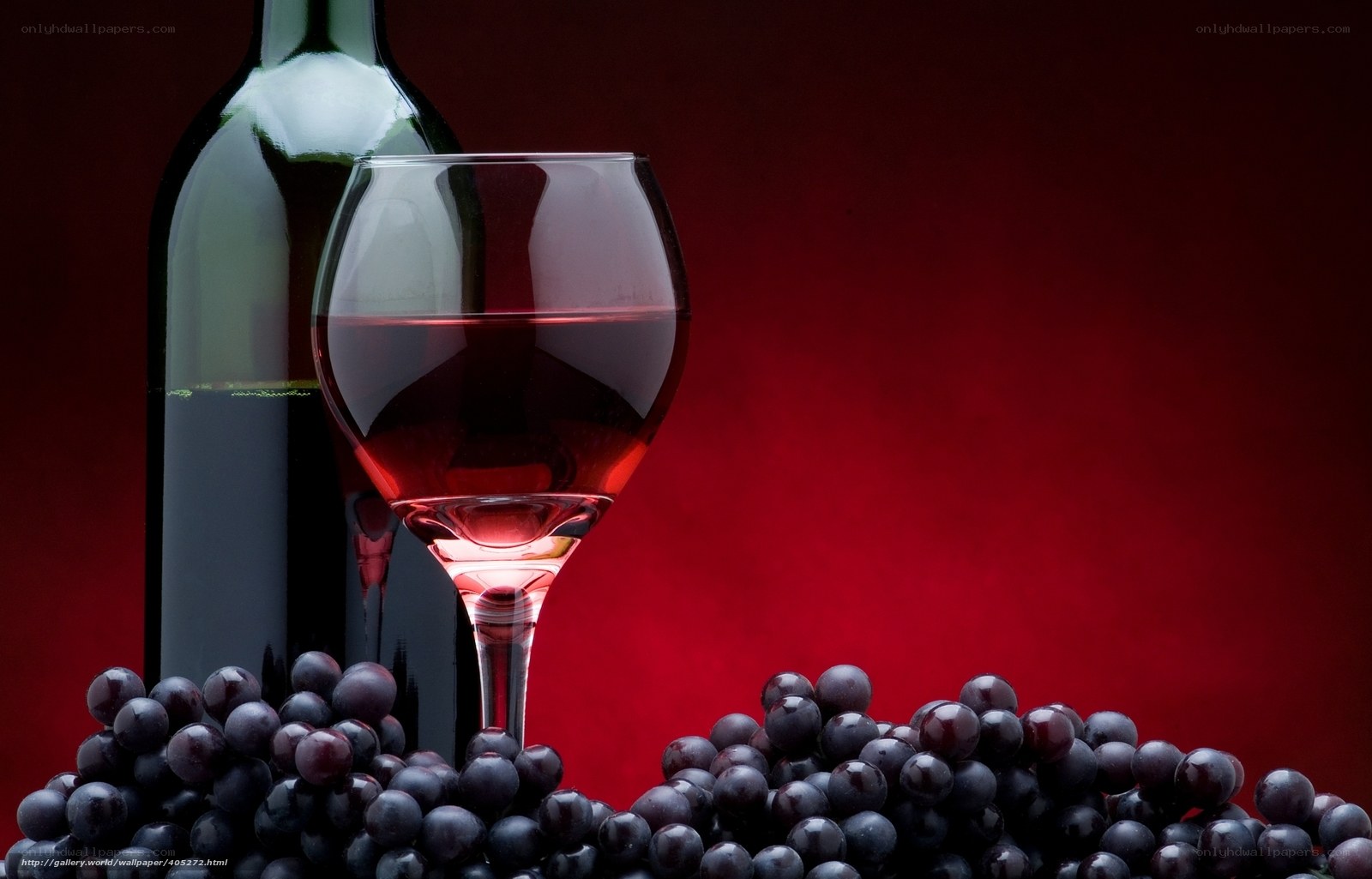 Red wine and grapes