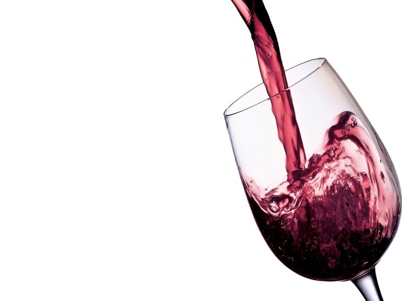 Red Wine Being Poured — Dynamic