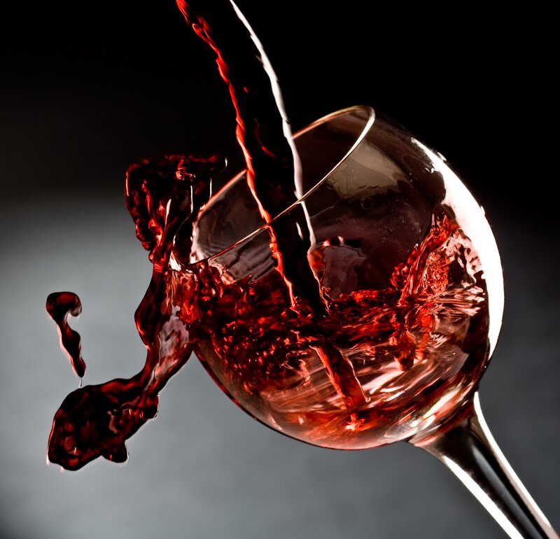 Red Wine Splashing — Dramatic, Photograph