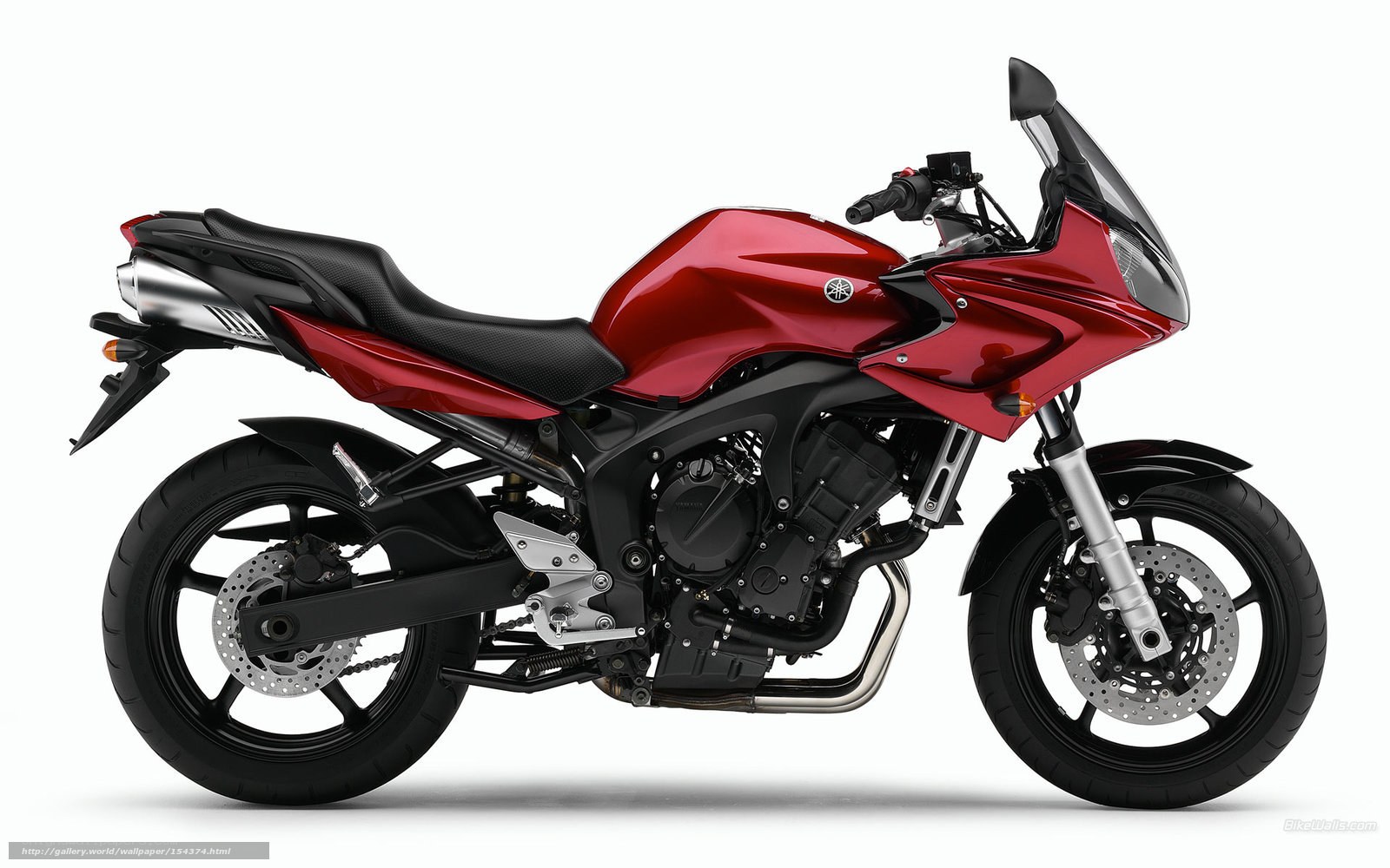 red yamaha motorcycle