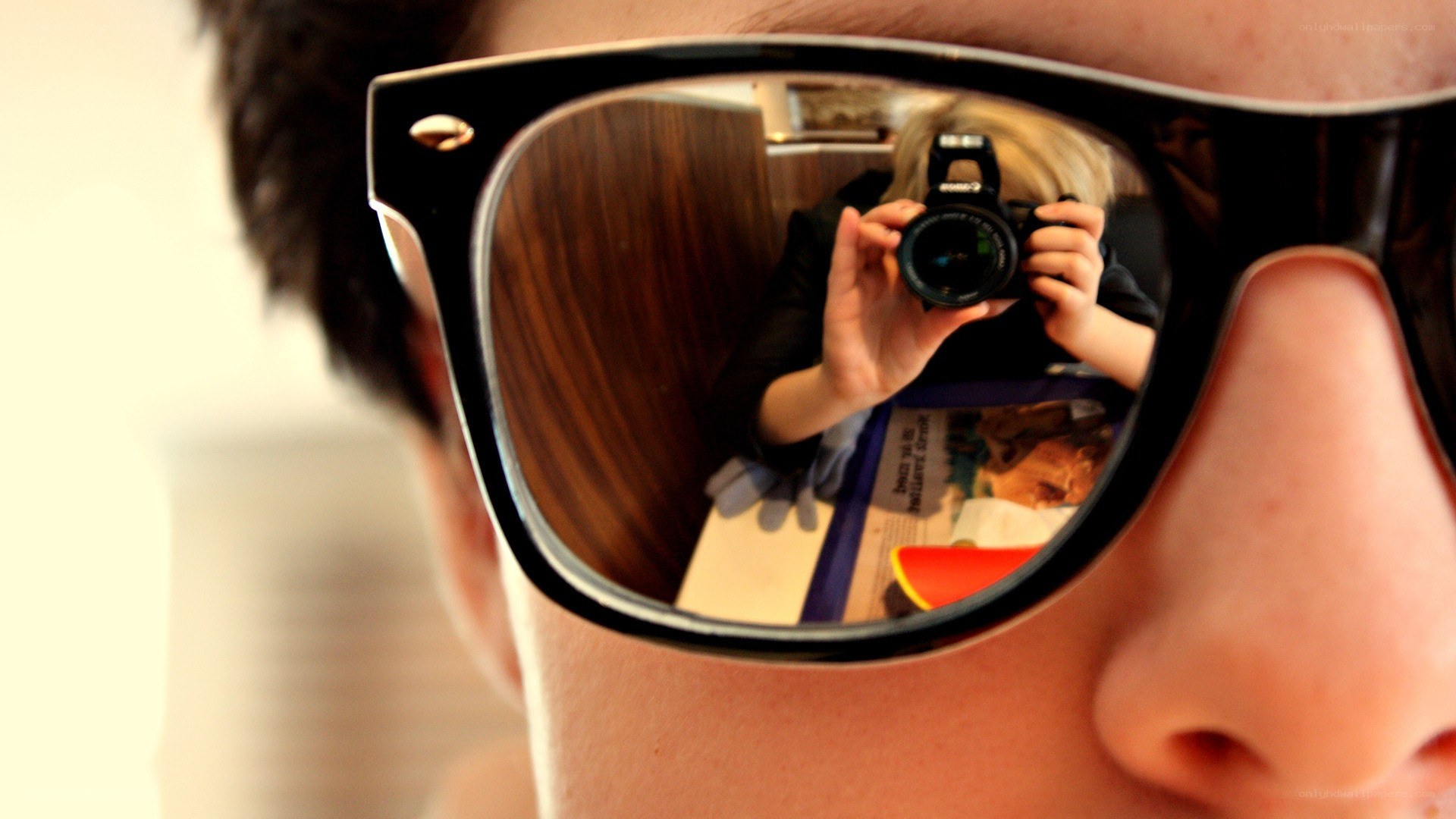 reflection in sunglasses