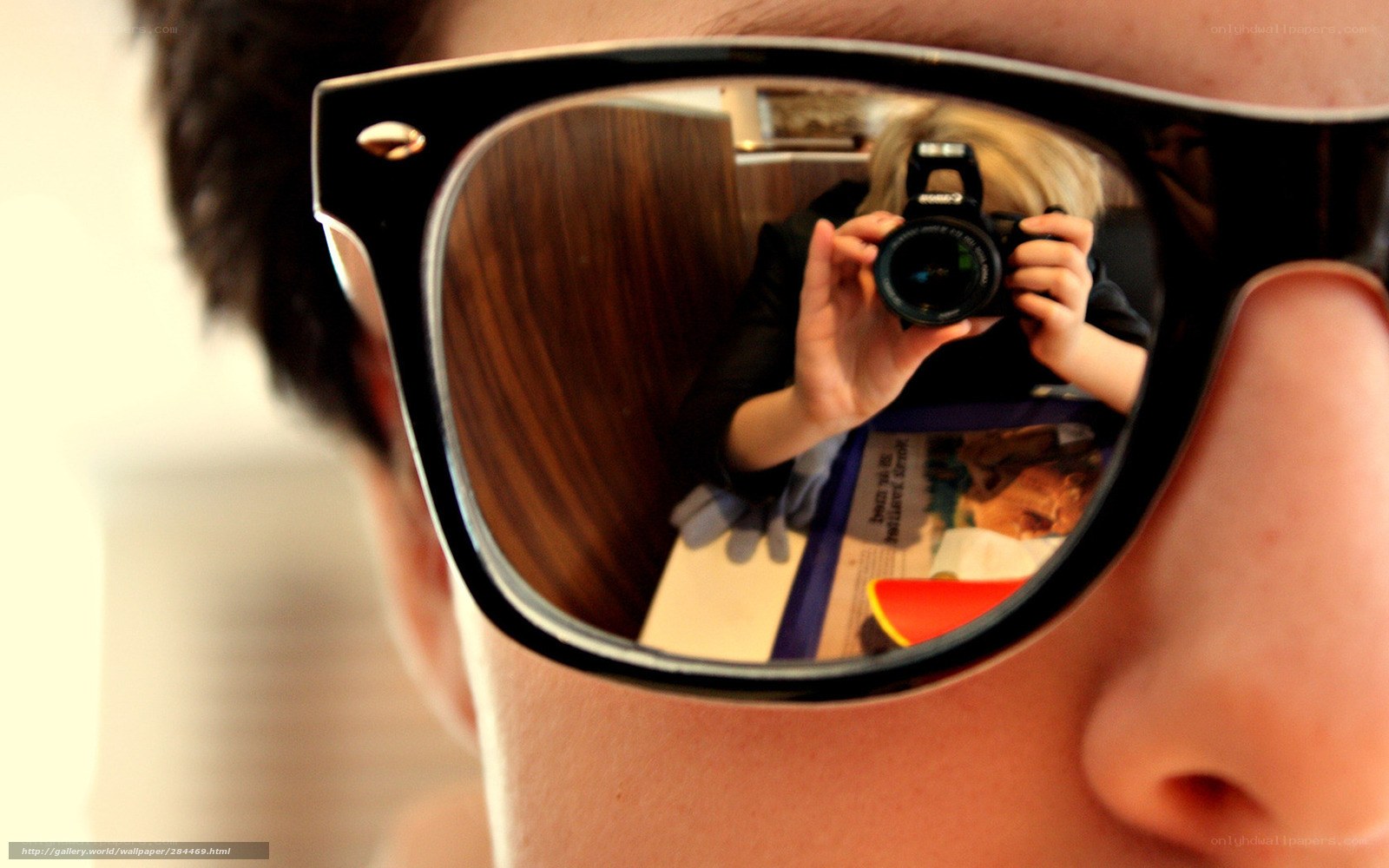 reflection in sunglasses