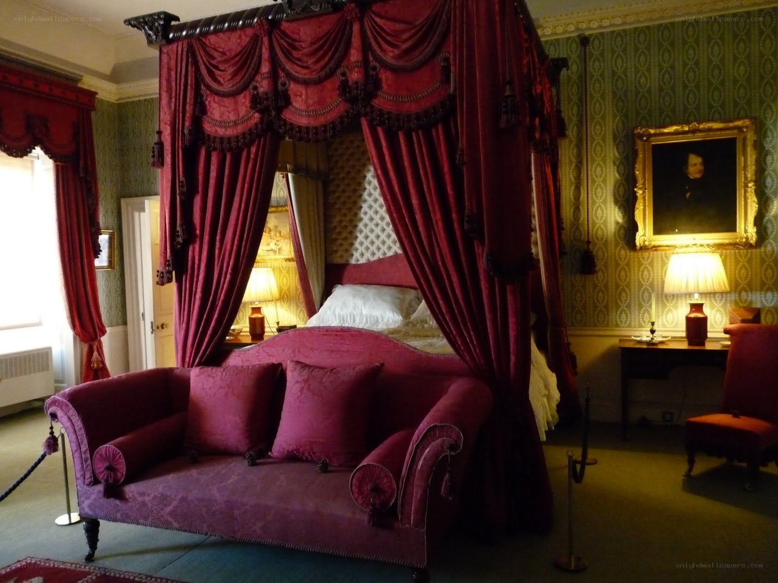 Regal bedroom with four-poster bed