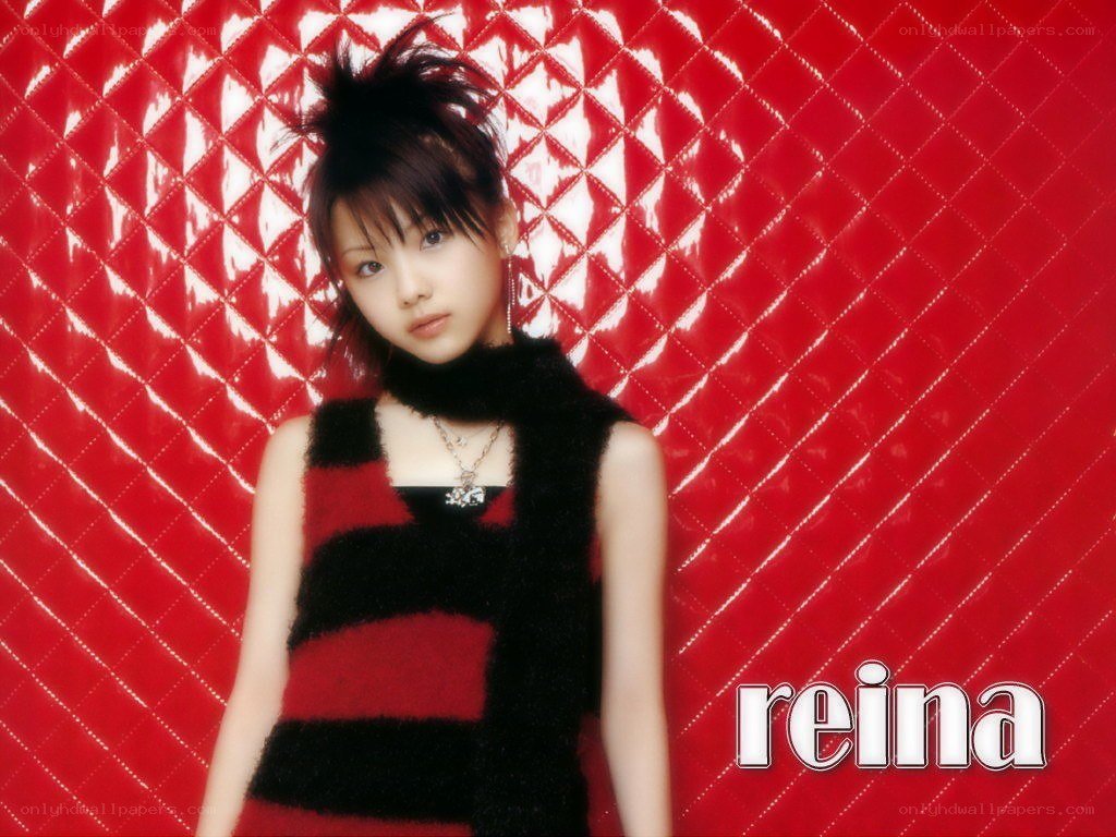 Reina in red and black