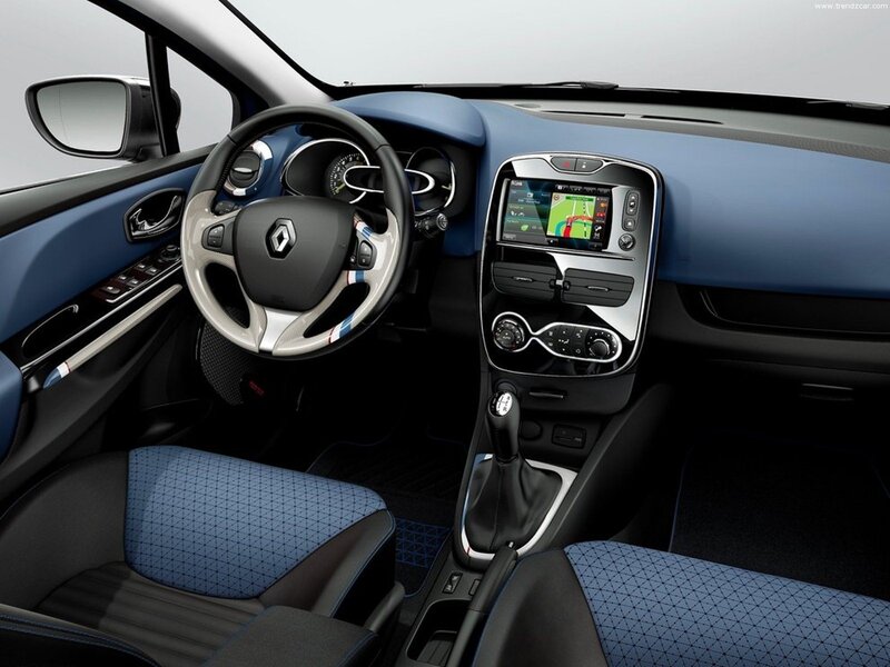Renault Clio interior