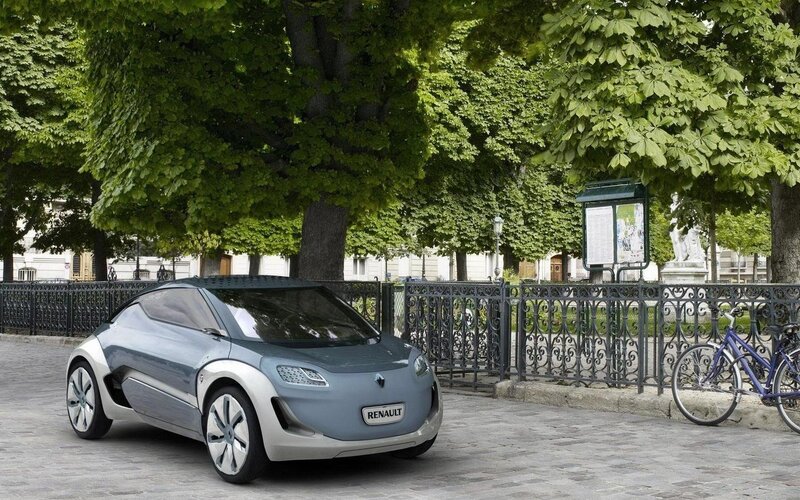 Renault Concept Car — Gray, Serene