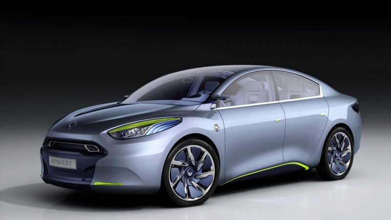 Renault Concept Car — Silver, Dramatic