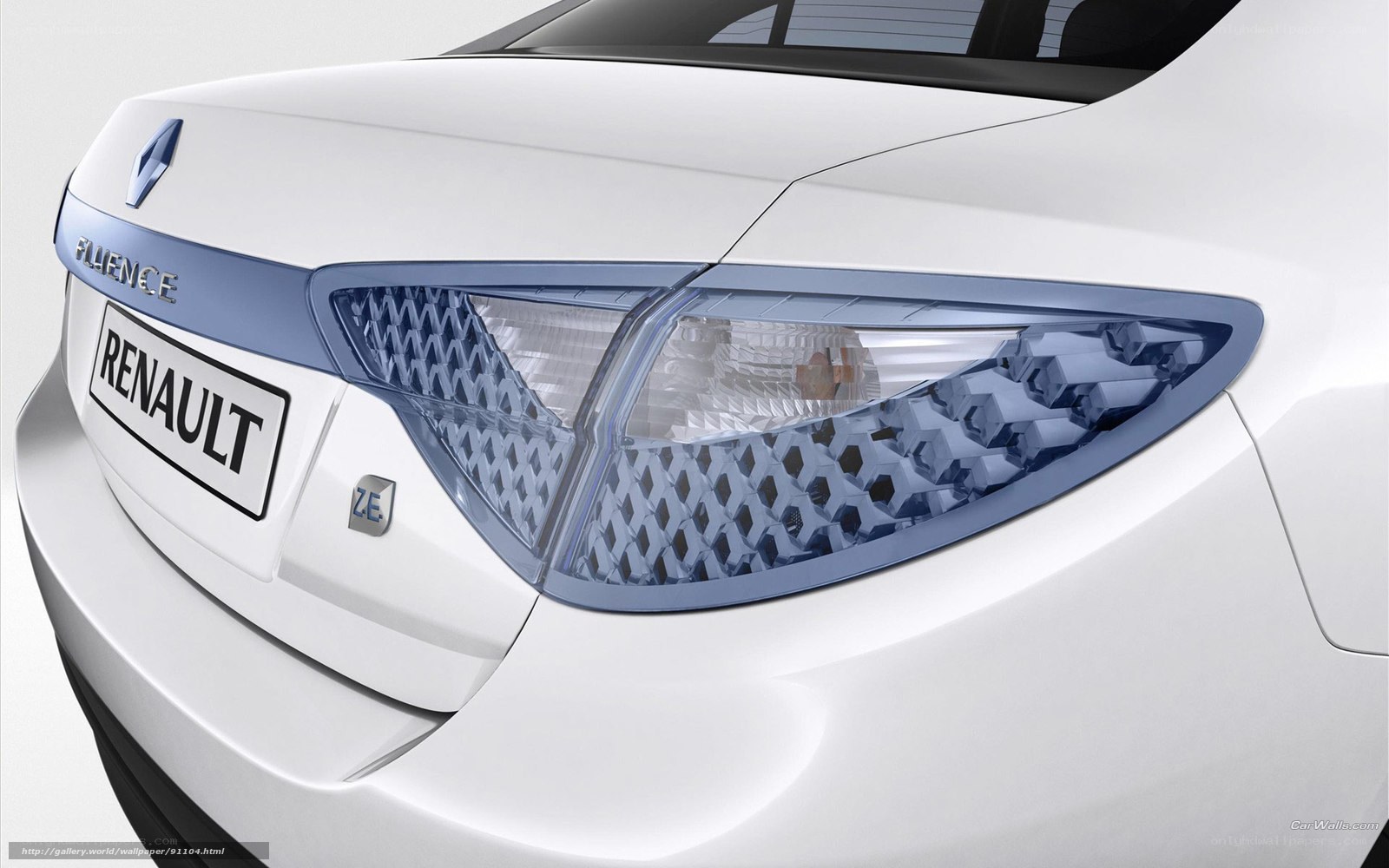 Renault Fluence ZE rear view