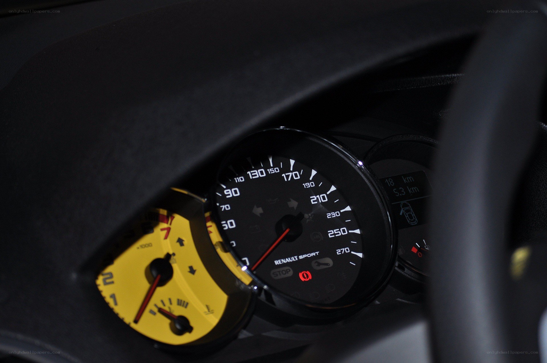 Renault Sport dashboard close-up