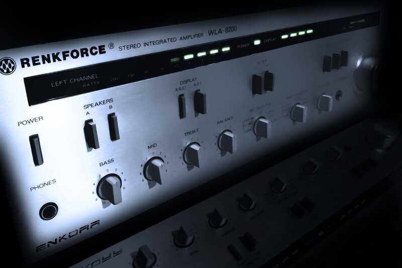 Renkforce amplifier control panel