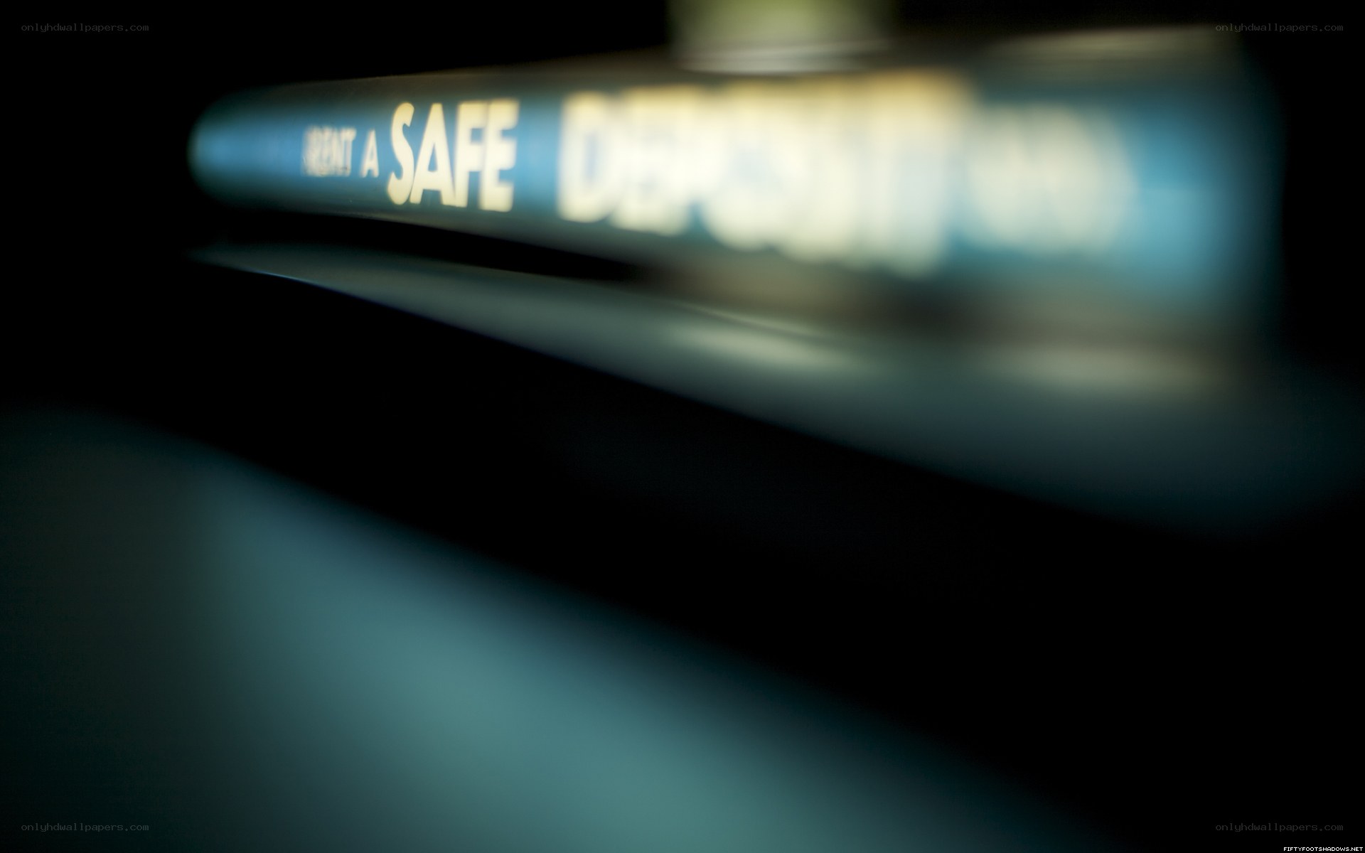rent a safe deposit box