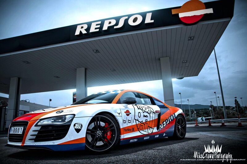 Repsol Audi R8 at gas station