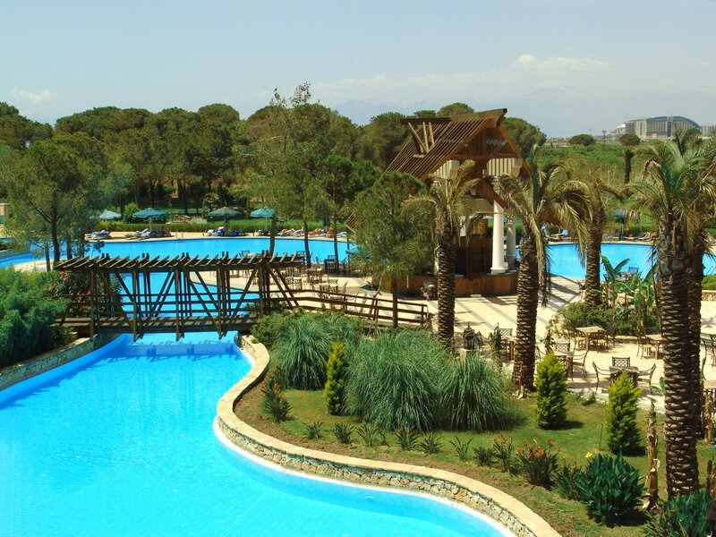 Resort Pool Area — Blue, Relaxed