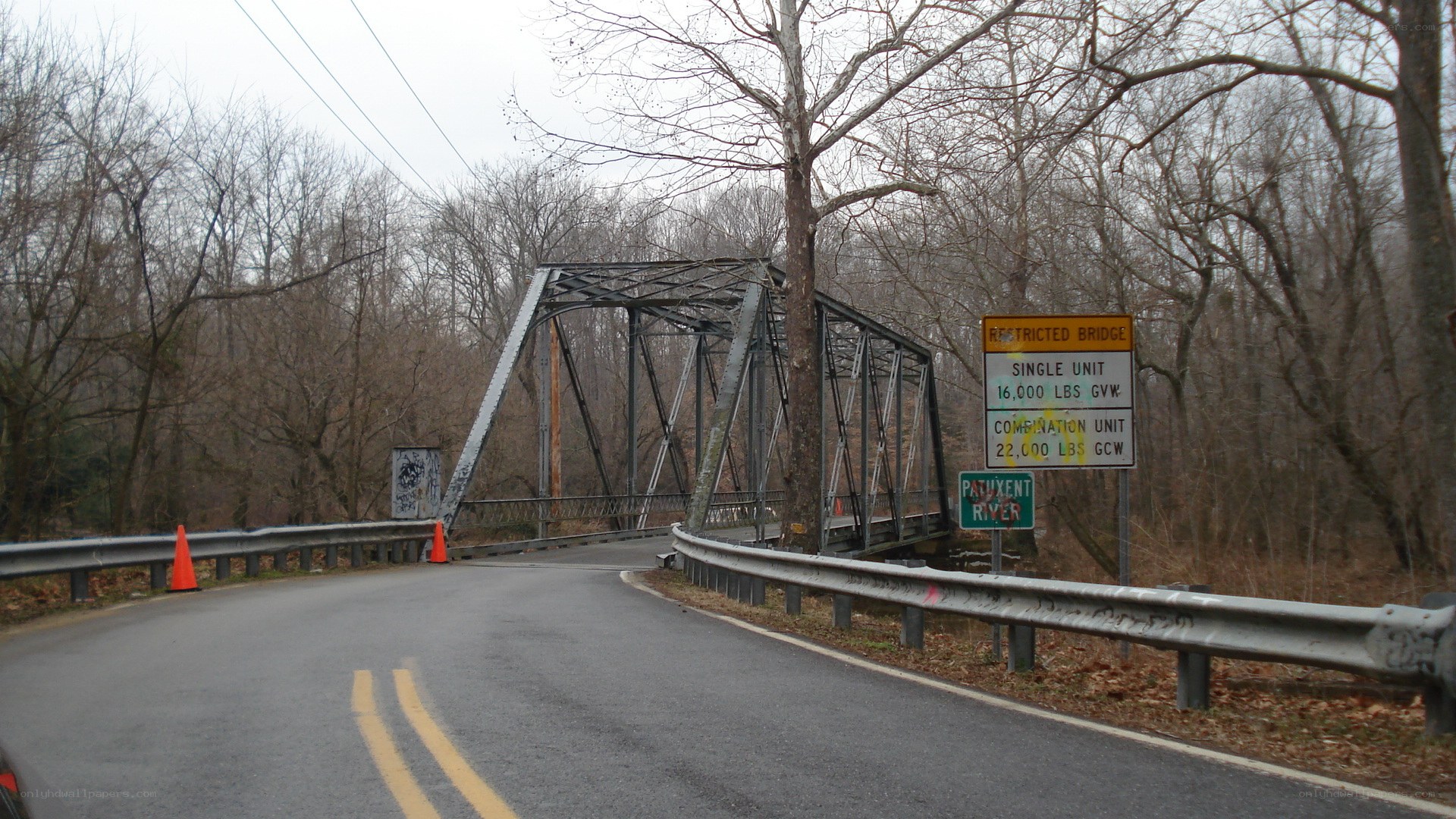 Restricted bridge over Patuxent River