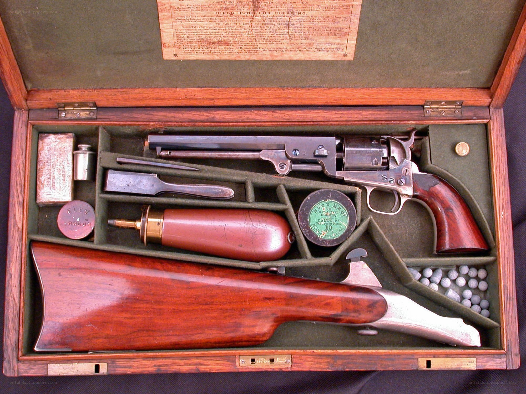 Revolver in wooden case