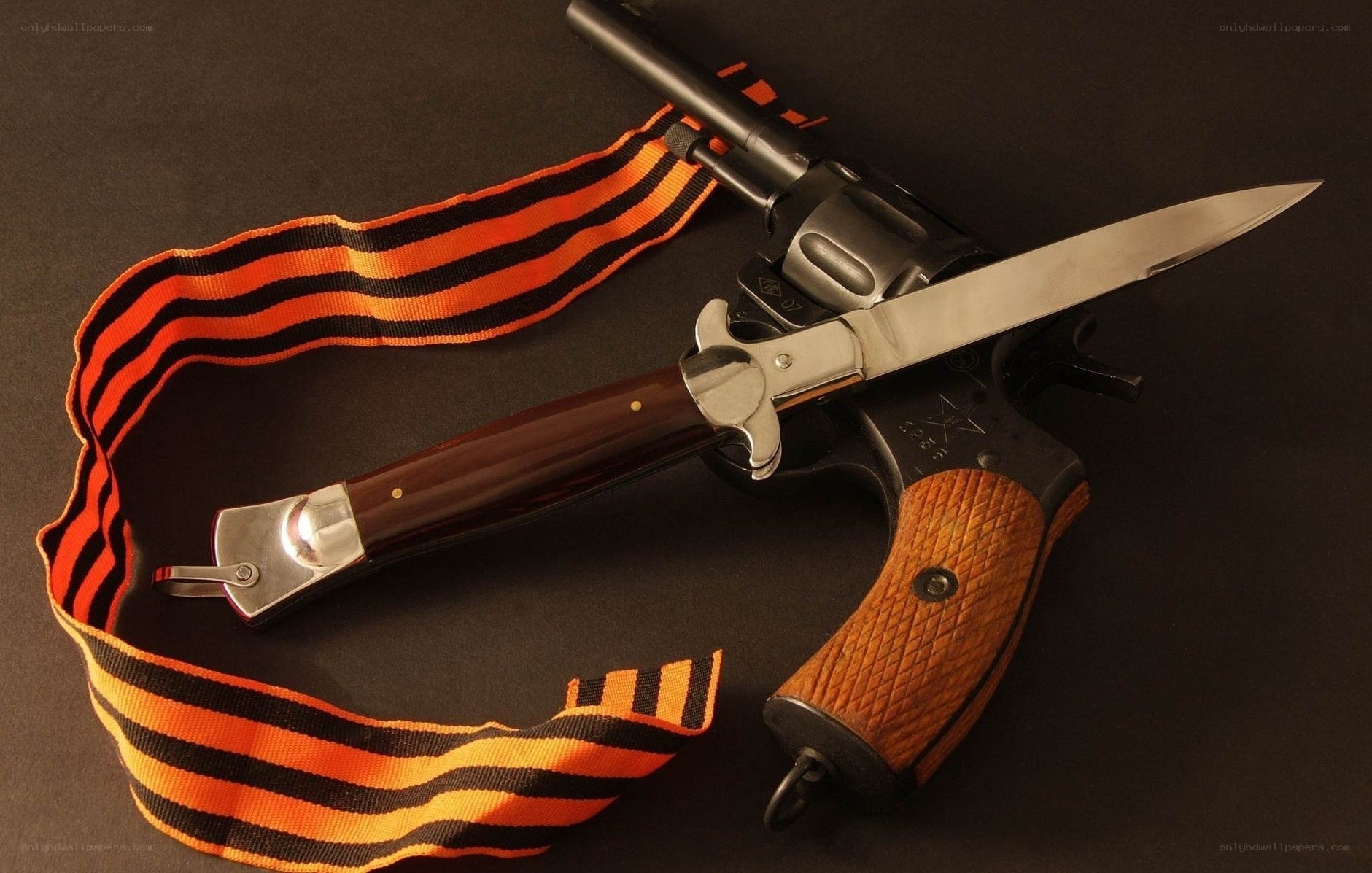 Revolver with bayonet and ribbon