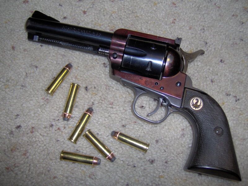 Revolver with Bullets — Black