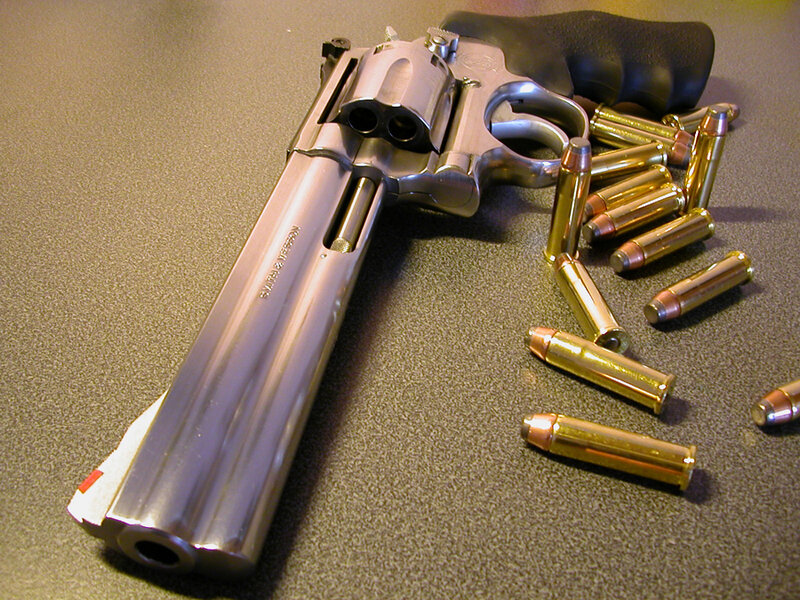 Revolver with Bullets — Silver