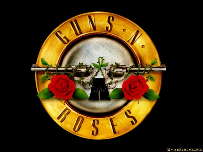 Revolver with Roses — Gold