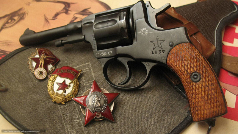 Revolver with Soviet Medals — Brown