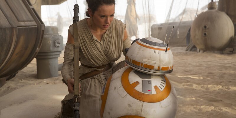 Rey and BB-8 on Desert — Beige