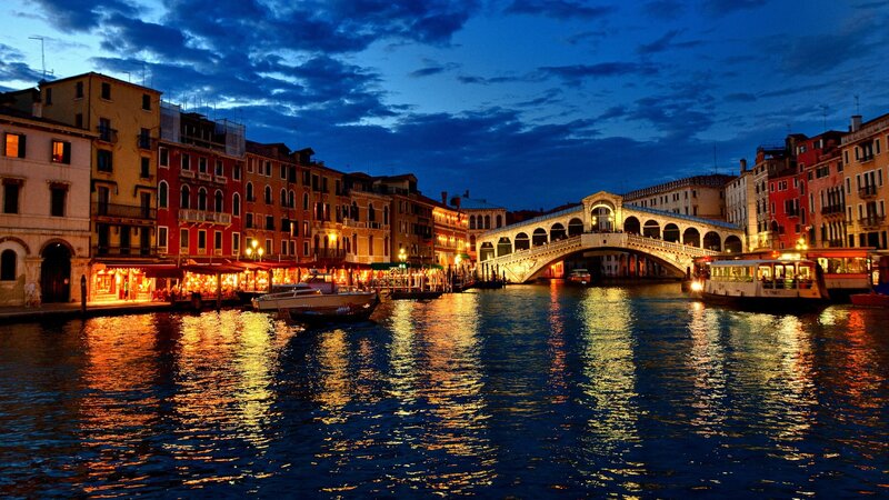 Rialto Bridge at Dusk — Blue, Dramatic, Night