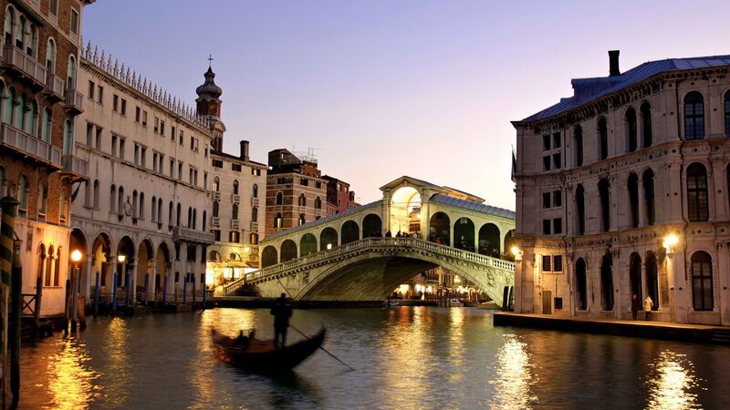 Rialto Bridge at dusk in Venice