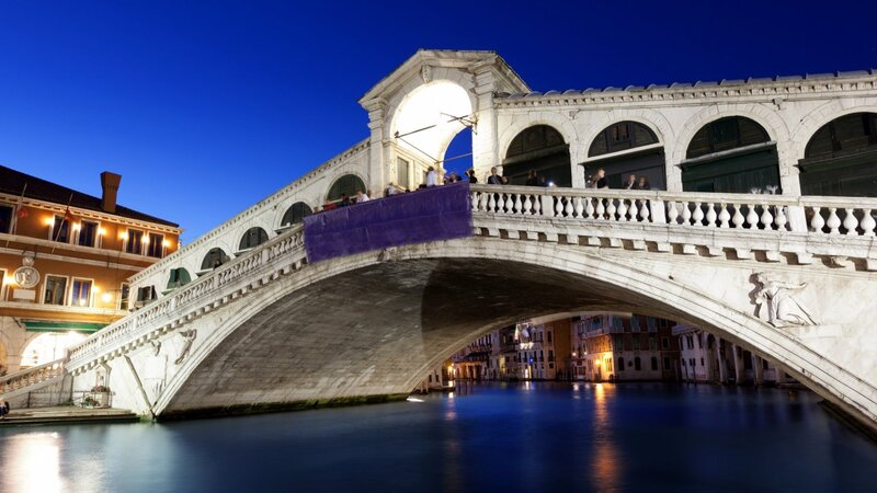Rialto Bridge at Night — Blue, Serene