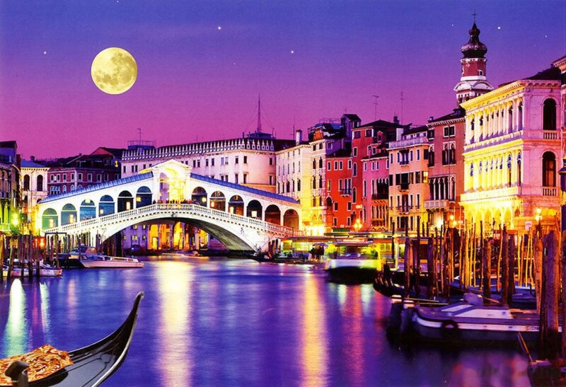 Rialto Bridge at Night — Purple