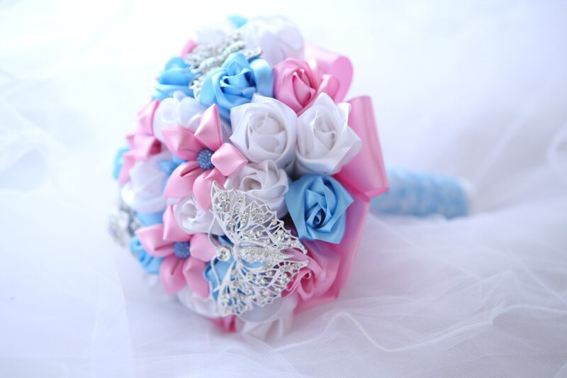 Ribbon Rose Bouquet