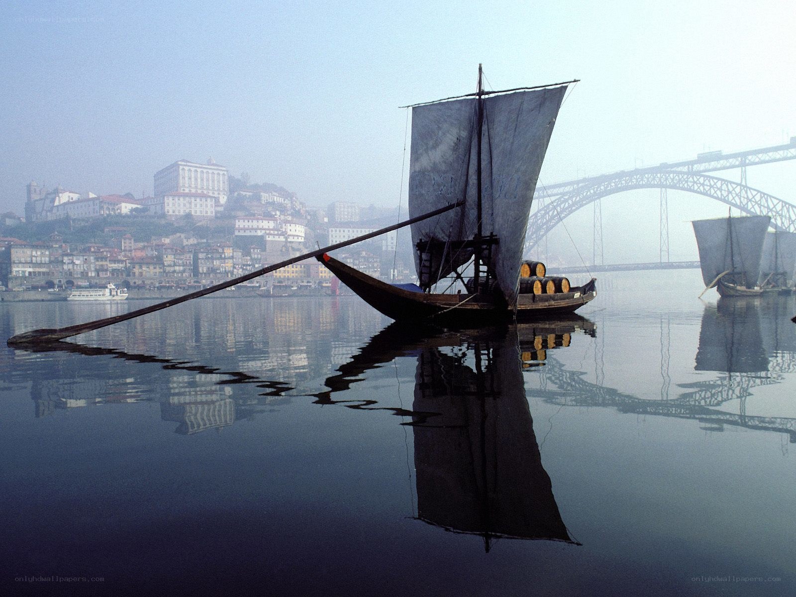 Ribeira boats on Douro River