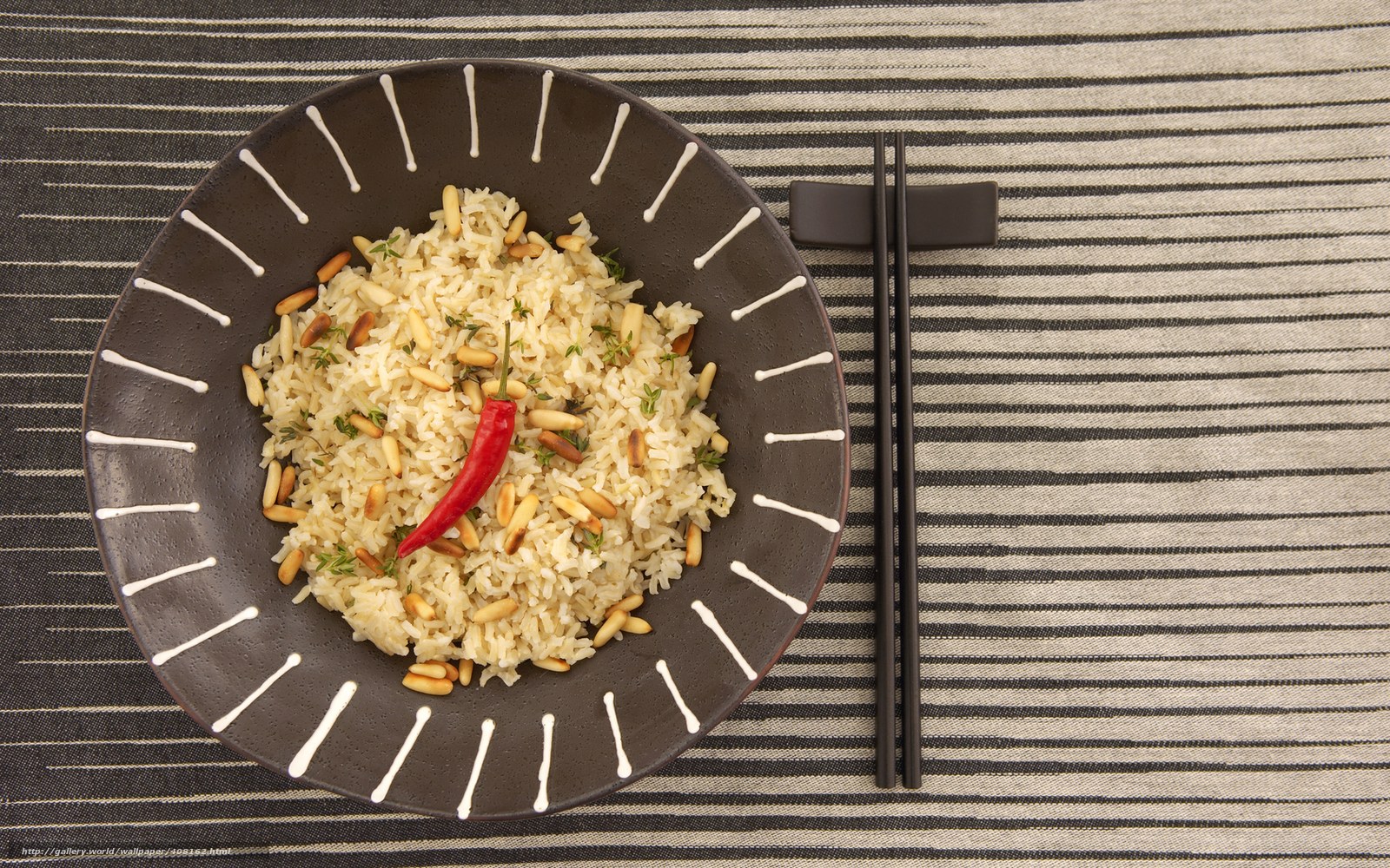 Rice with pine nuts and chili