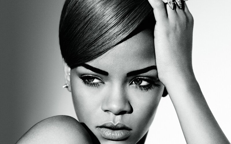 Rihanna portrait in black and white