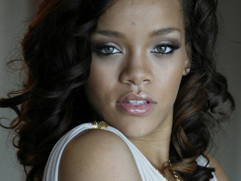 Rihanna with curly hair