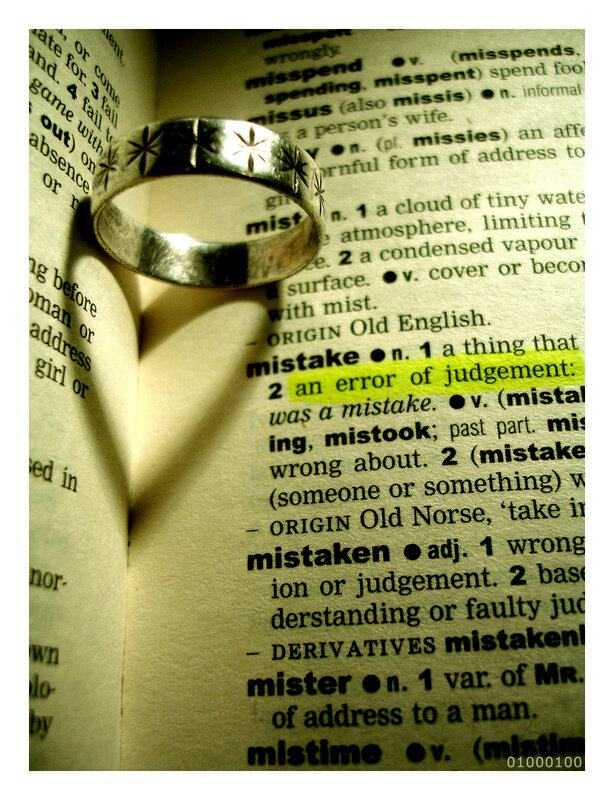 ring on dictionary page