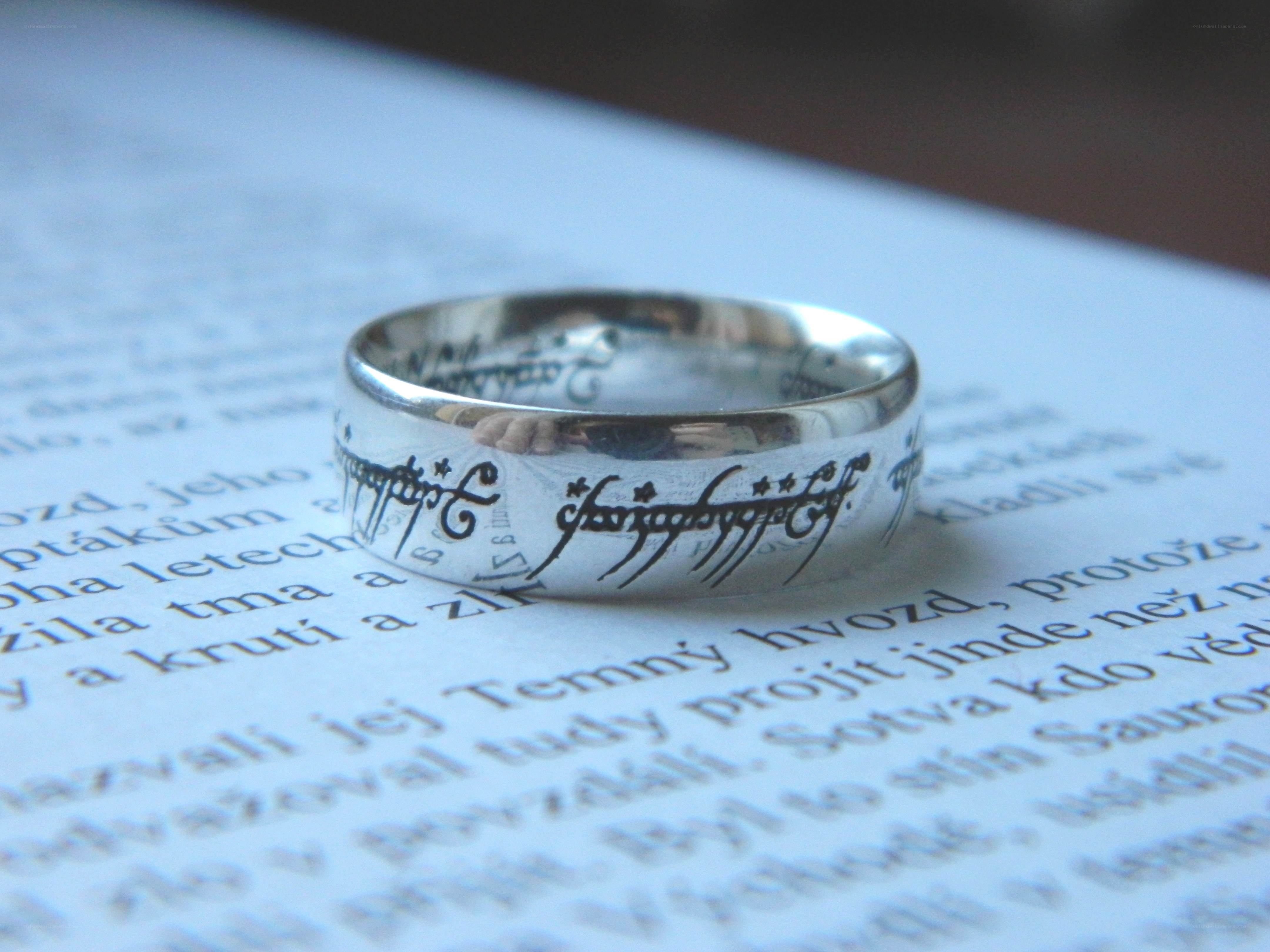 ring with elvish script