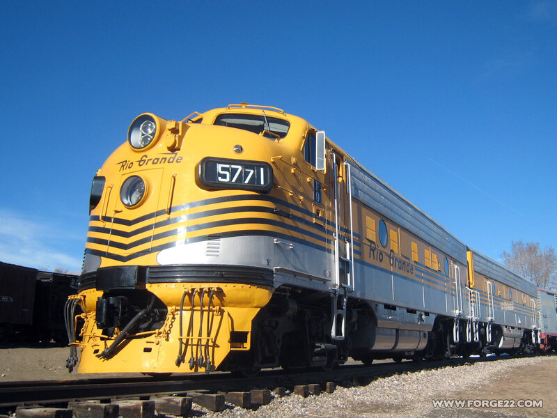 Rio Grande locomotive on track