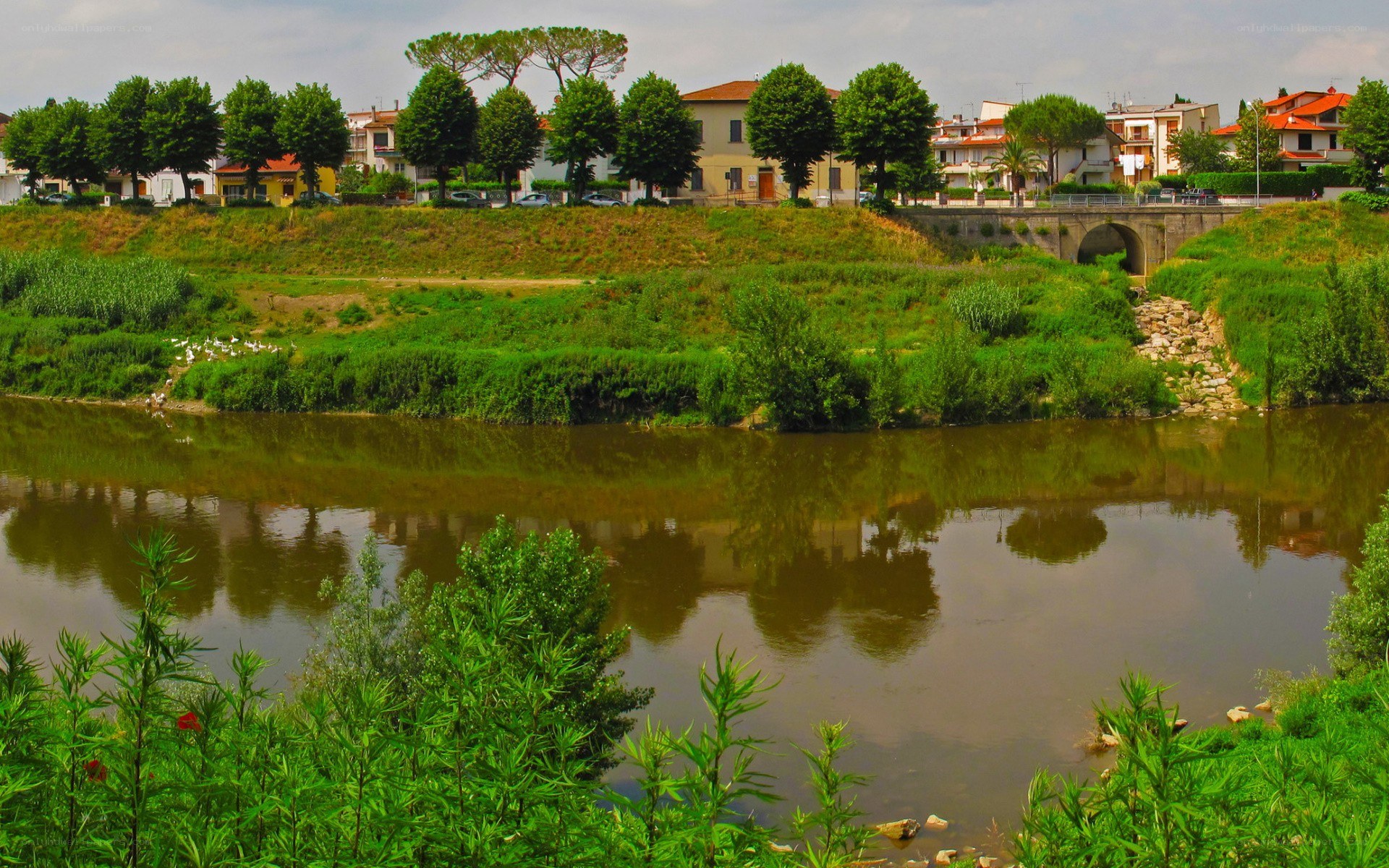 River and town in Tuscany
