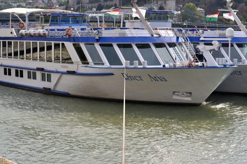 River Aria cruise boat