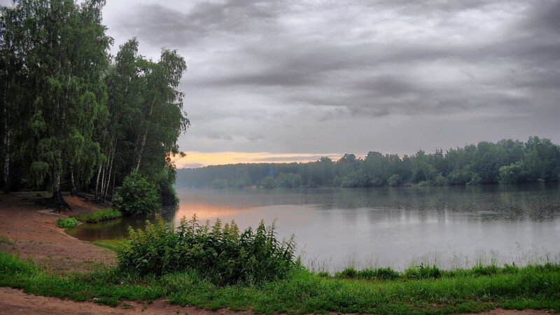 River at Dusk — Green, Calm