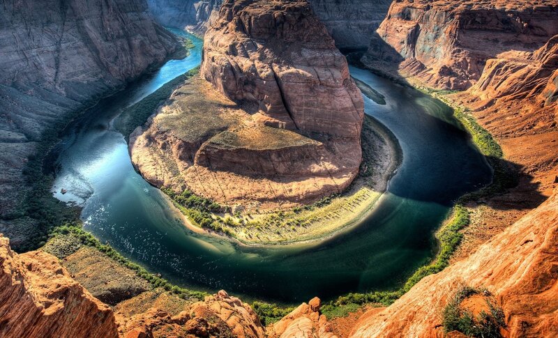 River Bend in Canyon — Brown, Dramatic