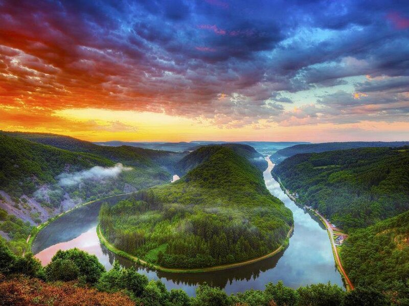 River Bend in Forest — Green, Dramatic
