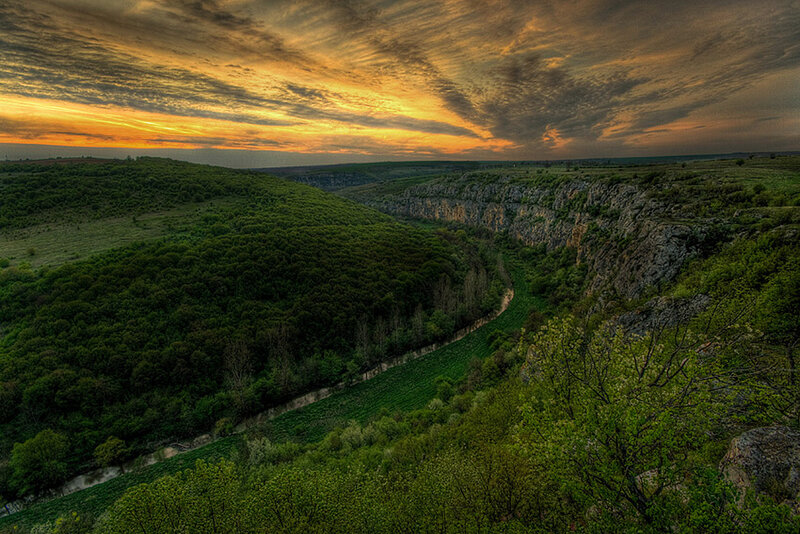 River Canyon at Sunset — Green