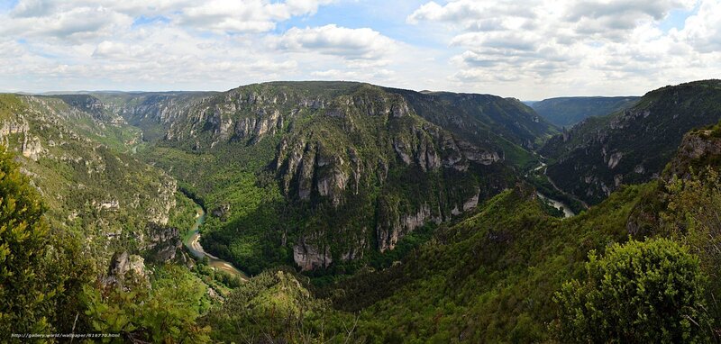 River Canyon Landscape — Green, Serene, Afternoon, Photograph, Mountains
