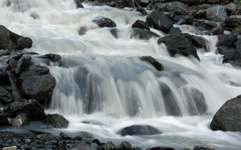 River Flowing over Rocks — Gray, Dynamic